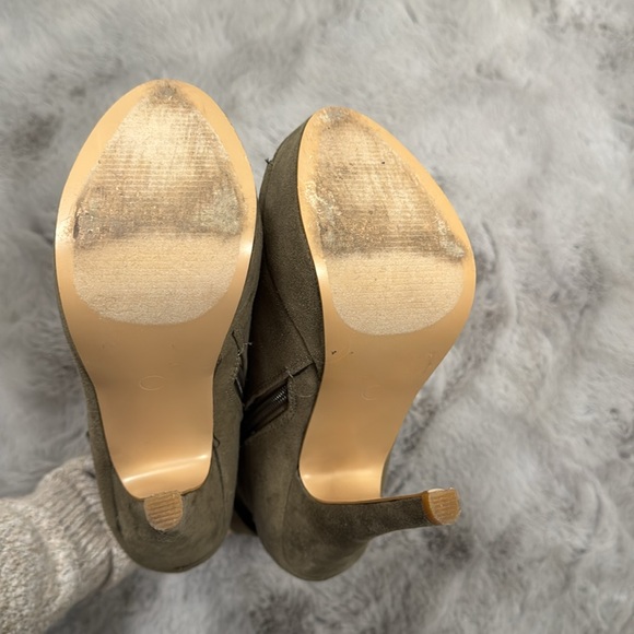 JustFab heels - Picture 5 of 5